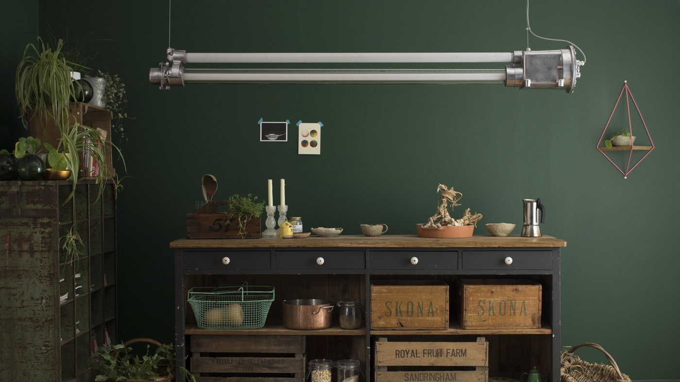 Introducing AW18: New wave vintage fluorescent lighting
